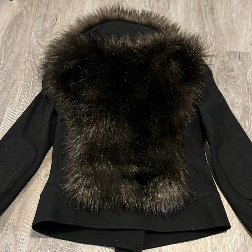 Rachel Zoe fur jacket. Size 0 - Picture 9 of 10